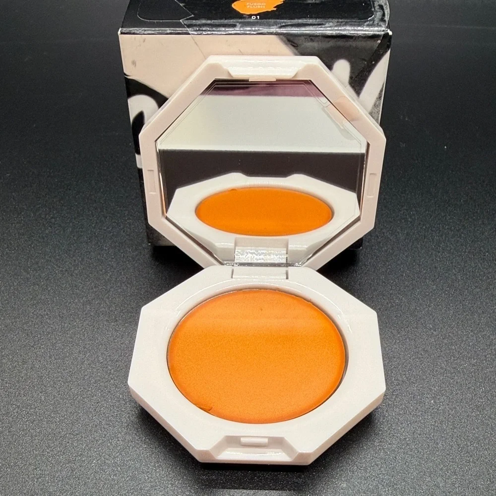 Fenty Beauty Cheeks Out Freestyle Cream Blush